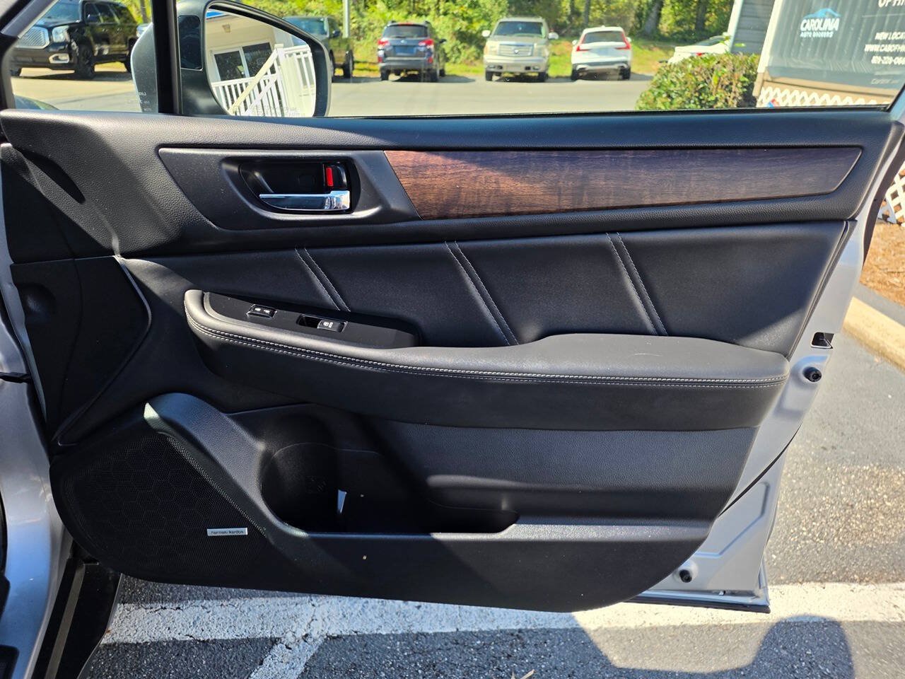 Used 2019 Subaru Outback 2.5i Limited AWD/4WD image 17