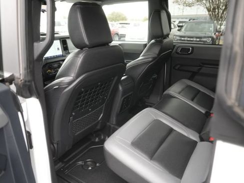 Used 2024 Ford Bronco Big Bend image 11