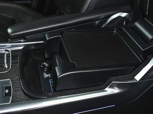 Used 2022 Land Rover Range Rover Sport HSE Silver Edition image 43