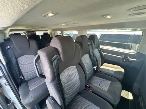 Used 2023 Ford Transit 350 XLT RWD image 3