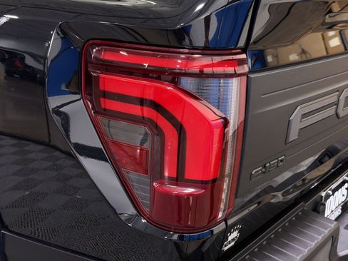 Used 2025 Ford F150 Raptor AWD/4WD image 17