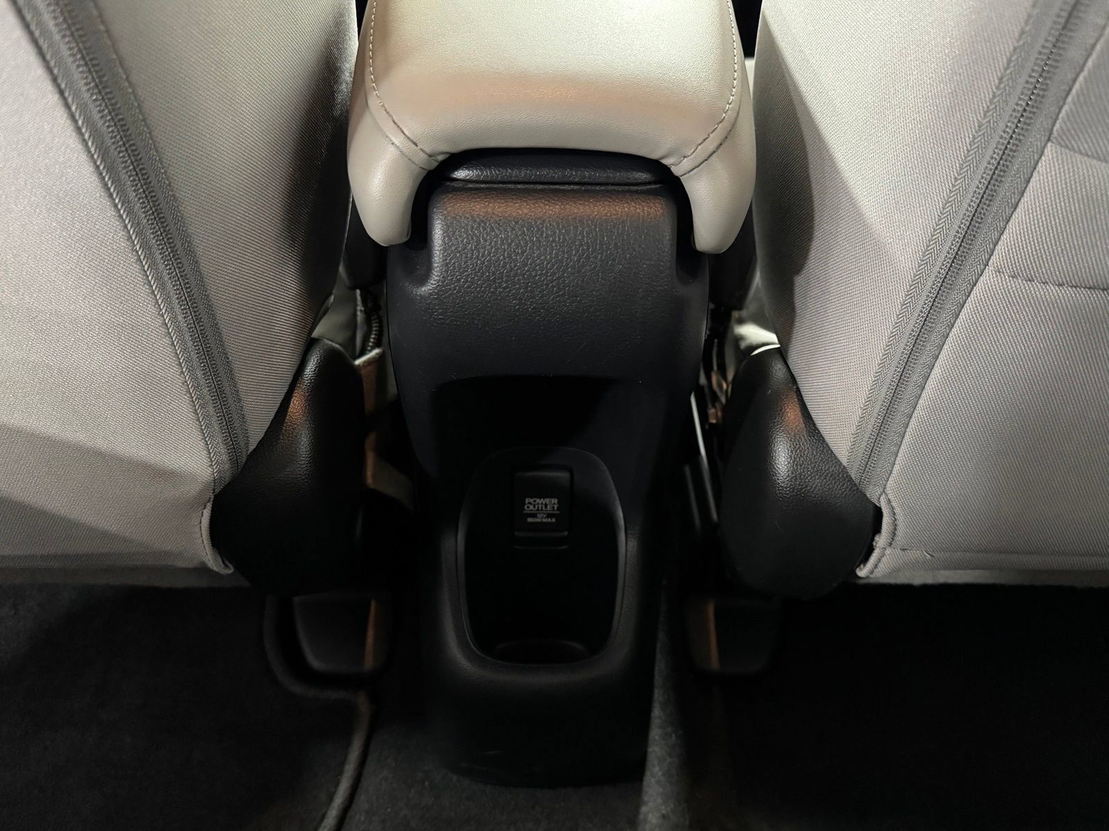 Used 2018 Honda HR-V LX image 39