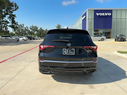 Used 2024 Acura MDX FWD w/ Technology Package image 5