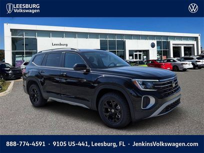 New 2025 Volkswagen Atlas Peak Edition SE