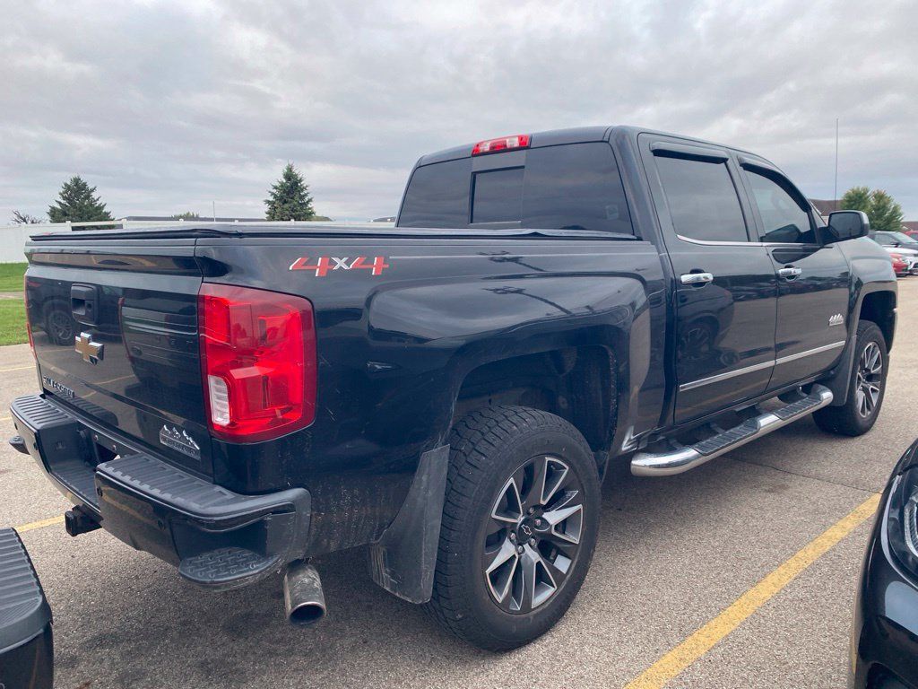 Used 2018 Chevrolet Silverado 1500 High Country AWD/4WD image 9