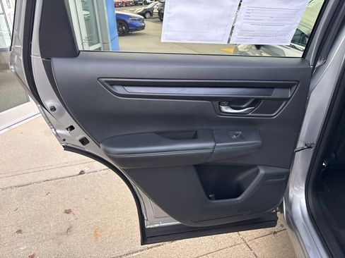 Used 2023 Honda CR-V EX image 10