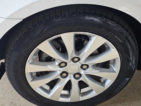 Used 2015 Buick LaCrosse Leather w/ Experience Buick Package image 55