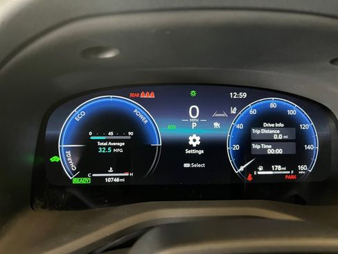 Used 2025 Toyota Camry XSE w/ Premium Plus Package image 14