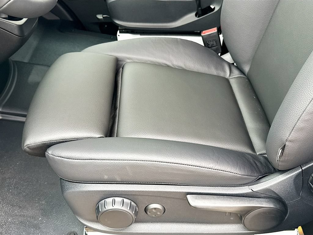 Used 2026 Mercedes-Benz Sprinter 2500 image 18