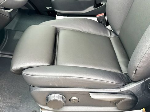 Used 2026 Mercedes-Benz Sprinter 2500 image 18