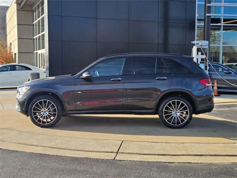 Used 2022 Mercedes-Benz GLC 300 image 5
