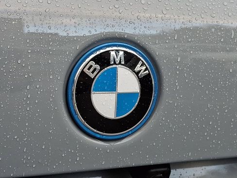 Certified 2025 BMW X5 xDrive50e w/ M Sport Package image 33