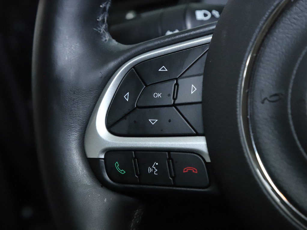 Used 2019 Jeep Compass Latitude AWD/4WD image 22
