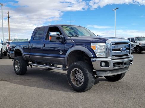 Used 2011 Ford F250 Lariat w/ Lariat Interior Pkg image 4