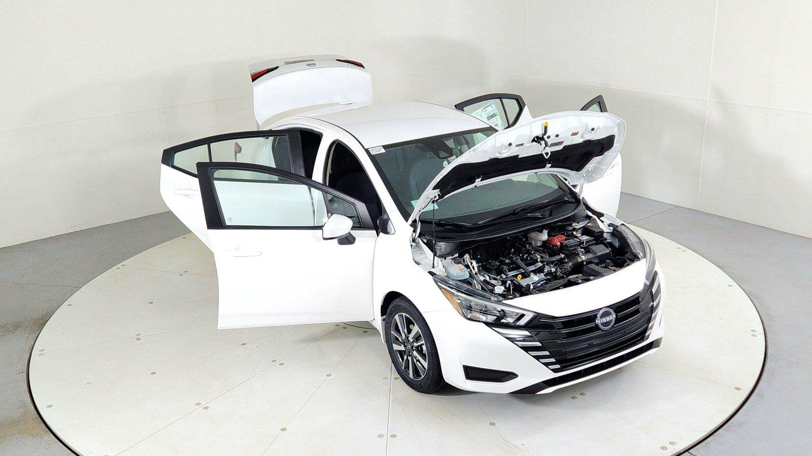 Used 2025 Nissan Versa SV w/ Trunk Package FWD image 42