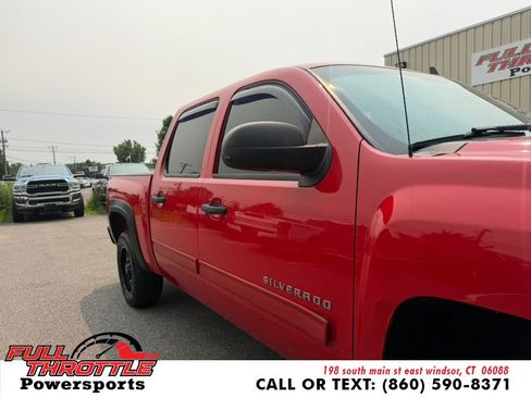 Used 2013 Chevrolet Silverado 1500 LT w/ All-Star Edition AWD/4WD image 2