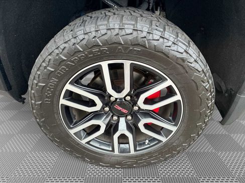 Certified 2019 GMC Sierra 1500 AT4 w/ AT4 Premium Package image 34