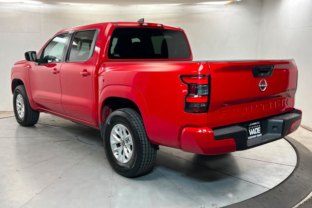 Used 2024 Nissan Frontier SV AWD/4WD image 3