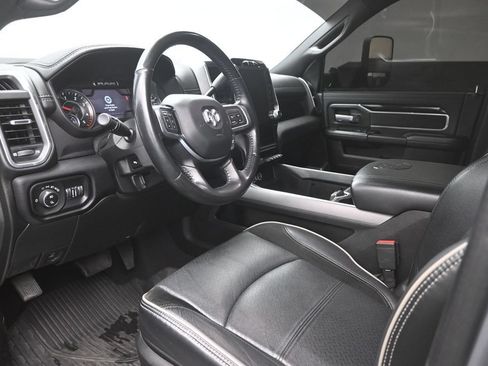Used 2022 RAM 2500 Laramie w/ Night Edition AWD/4WD image 19