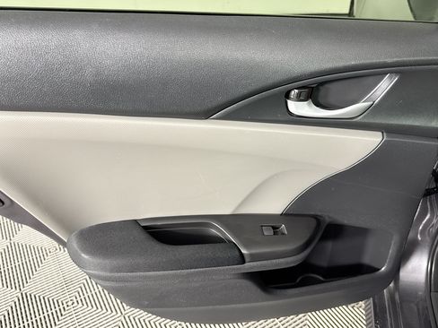 Used 2018 Honda Civic EX-T image 24