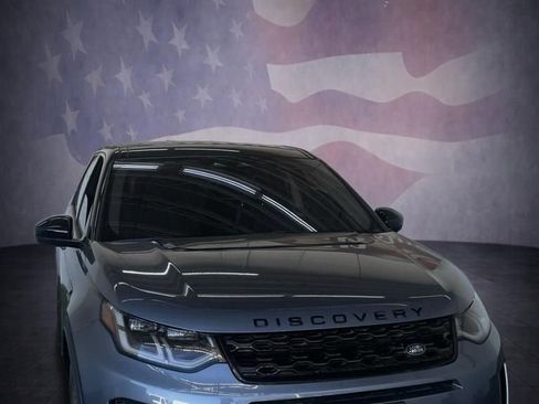 Used 2021 Land Rover Discovery Sport SE image 3
