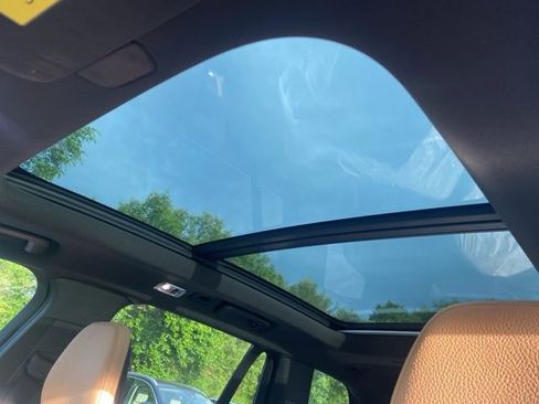 Used 2019 Volvo XC90 T6 Momentum w/ Advanced Package AWD/4WD image 15