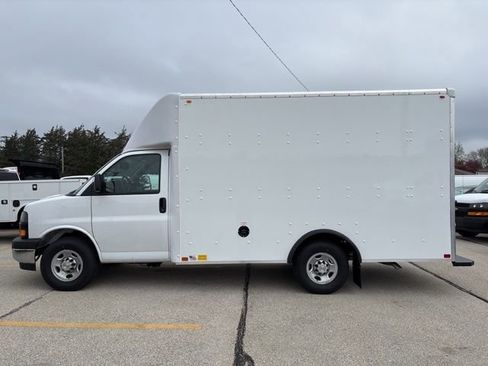New 2024 Chevrolet Express 3500 w/ Power Convenience Package RWD image 3