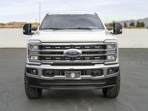 Used 2024 Ford F250 Lariat image 4