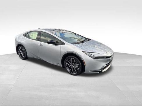 New 2026 Toyota Prius XLE image 8