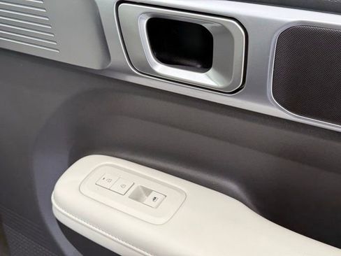 Used 2025 Hyundai Santa Fe SEL image 28