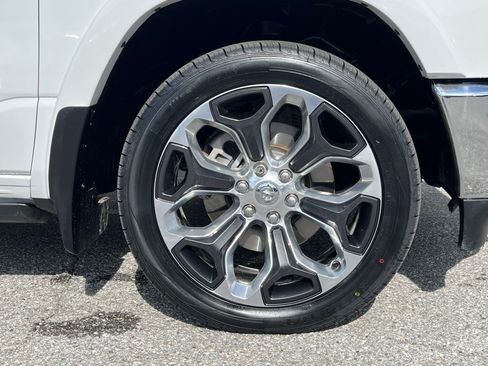 Used 2023 RAM 1500 Limited RWD image 9
