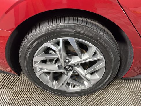 Used 2023 Hyundai Sonata SEL FWD image 9
