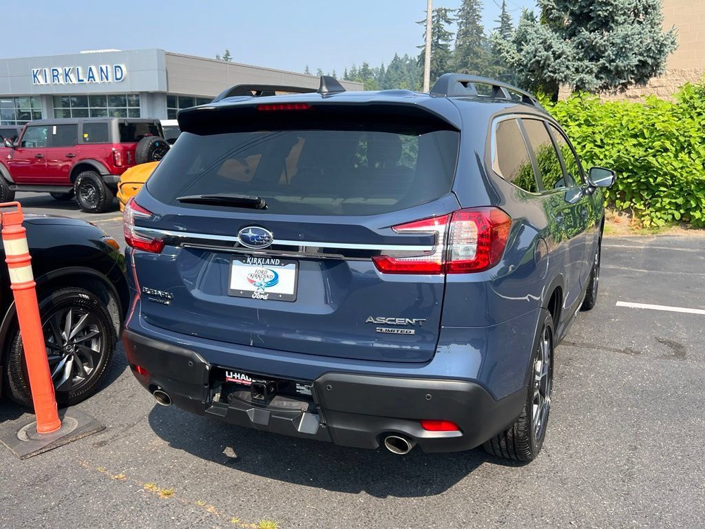 Used 2023 Subaru Ascent Limited AWD/4WD image 7