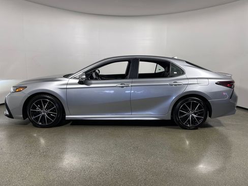 Certified 2024 Toyota Camry SE w/ Convenience Package FWD image 7