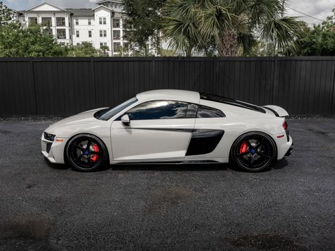 Used 2022 Audi R8 V10 RWD image 30