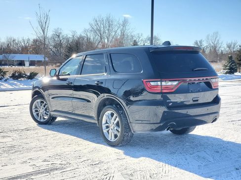 Used 2023 Dodge Durango GT image 3