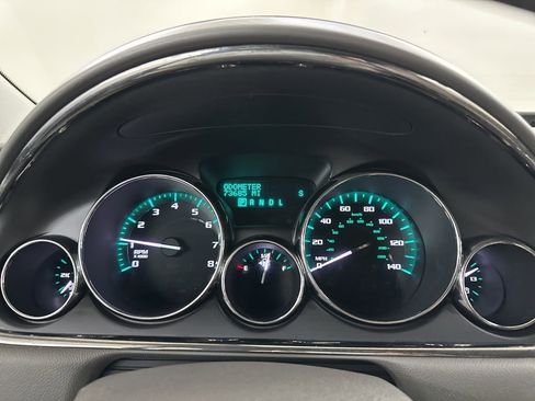 Used 2017 Buick Enclave Premium image 39