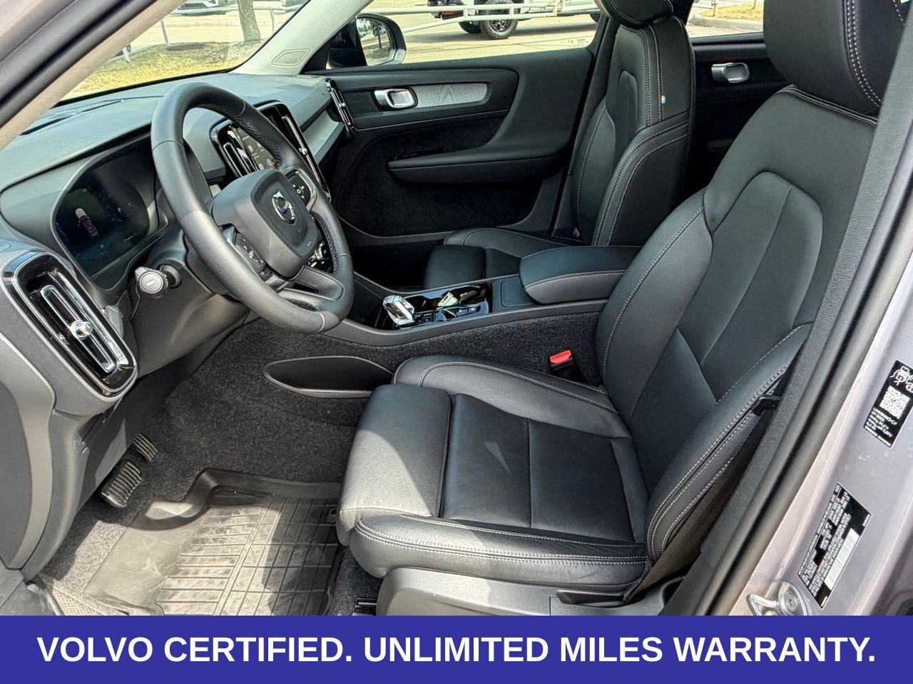 Certified 2026 Volvo XC40 B5 Plus AWD/4WD image 25
