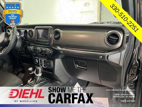Used 2023 Jeep Gladiator Sport AWD/4WD image 16