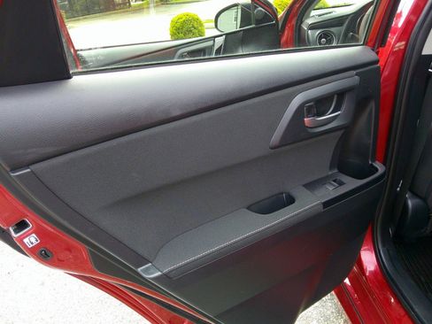 Used 2018 Toyota Corolla iM w/ All-Weather Mat Package FWD image 29