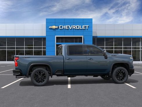 New 2026 Chevrolet Silverado 3500 LTZ w/ LTZ Plus Package AWD/4WD image 7