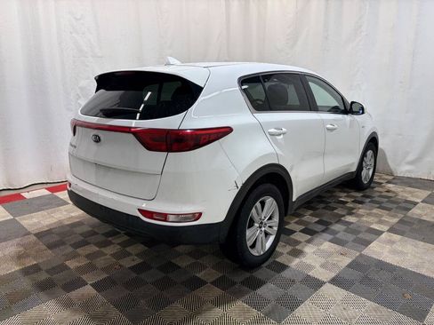 Used 2019 Kia Sportage LX AWD/4WD image 6
