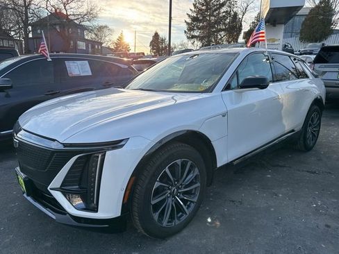 Certified 2024 Cadillac Lyriq Sport w/ LPO, Floor Liner Package image 3