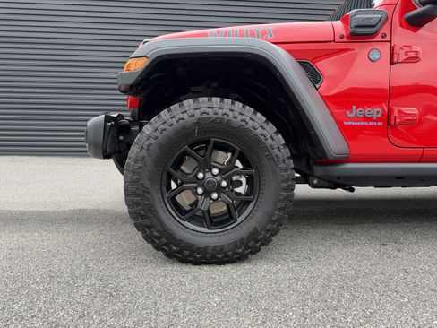 Used 2025 Jeep Wrangler Unlimited Sport S 4xe image 12