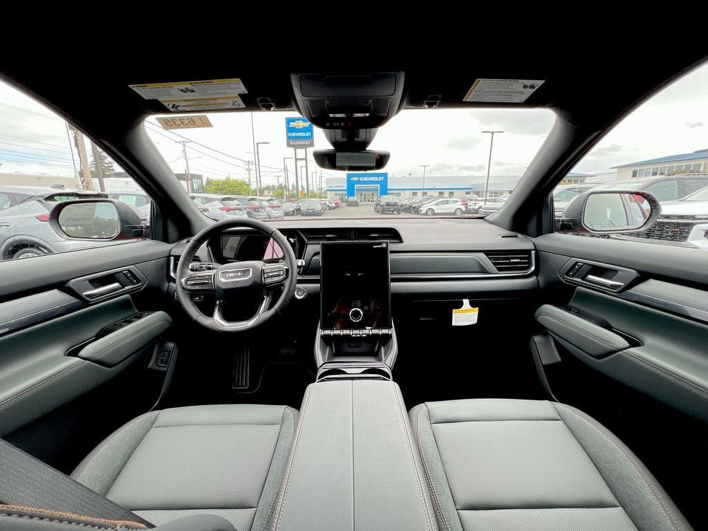 New 2026 GMC Terrain AT4 w/ Technology Package II AWD/4WD image 18