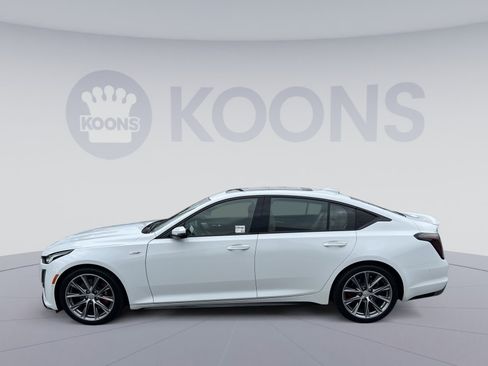 Used 2023 Cadillac CT5 V w/ Platinum Package RWD image 2