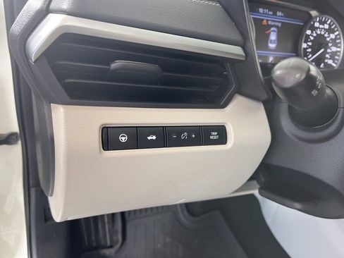 Used 2019 Nissan Altima 2.5 SV image 31