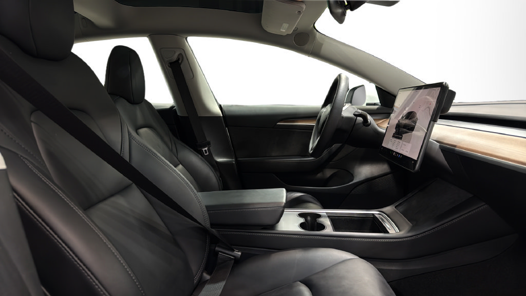 Used 2023 Tesla Model 3 Standard Range RWD image 11