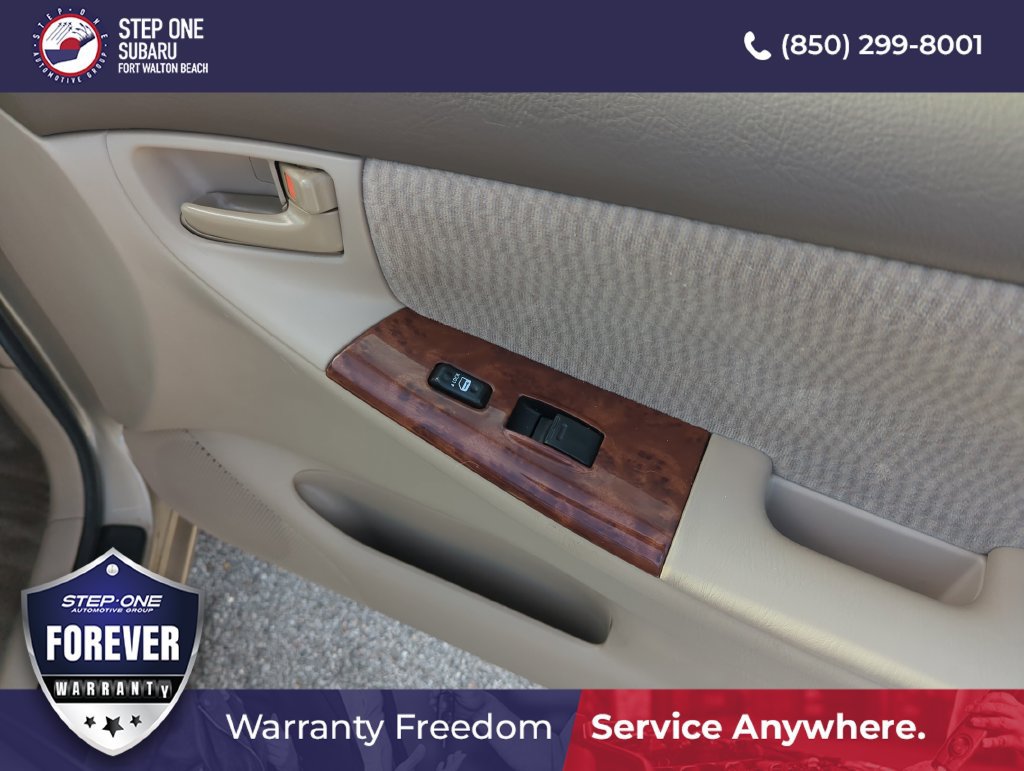 Used 2005 Toyota Corolla LE w/ Audio Value Pkg FWD image 30