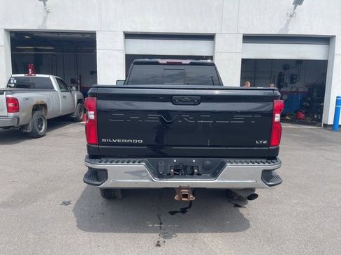 Used 2020 Chevrolet Silverado 2500 LTZ w/ LTZ Convenience Package image 7